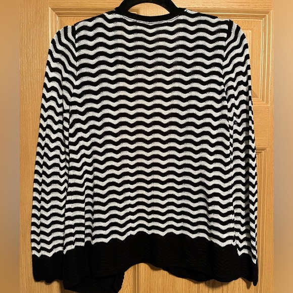 LOFT Women's Black and White Cardigan - Picture 10 of 11